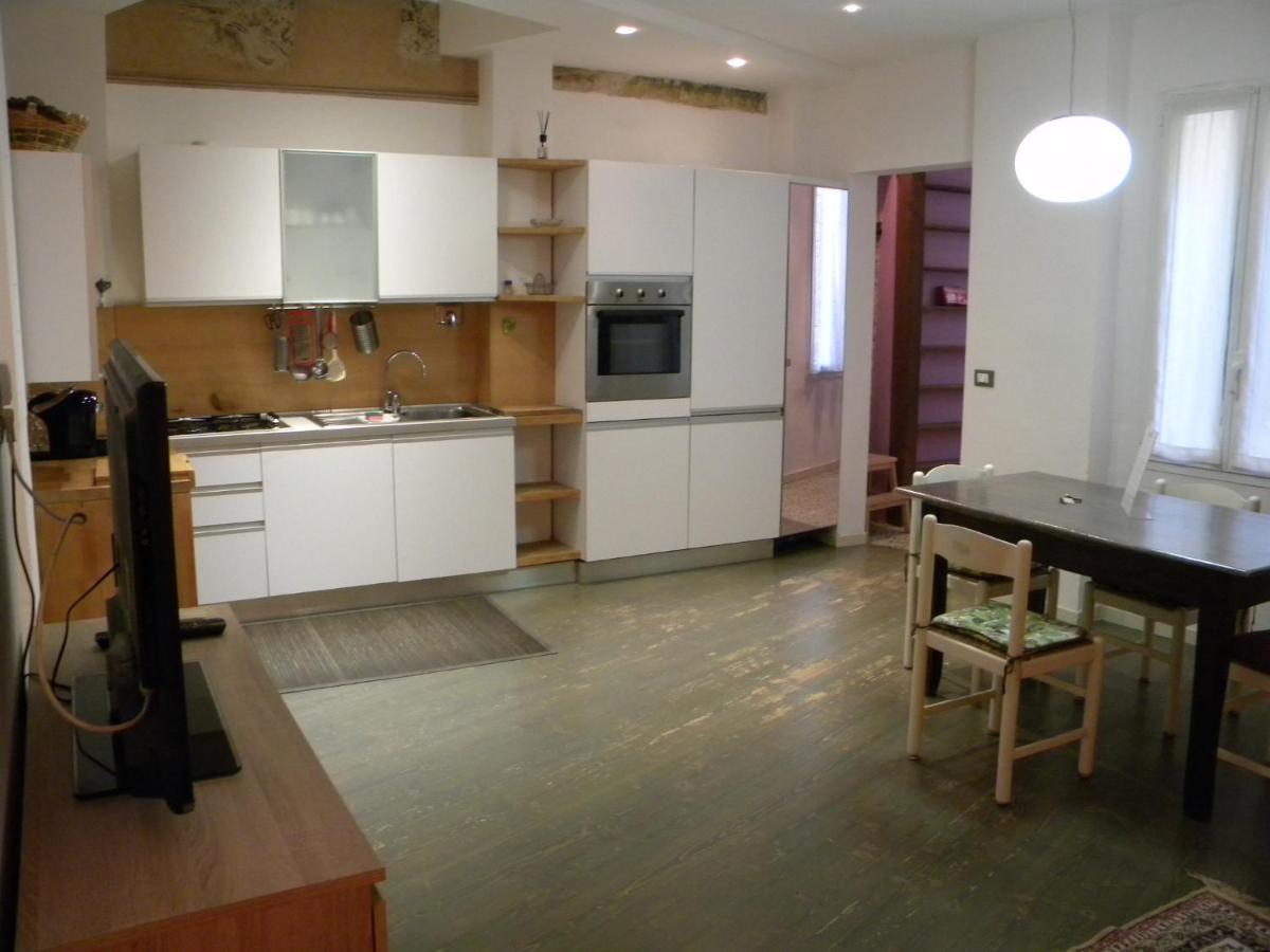 Bologna House Pratello 3 Apartment ภายนอก รูปภาพ